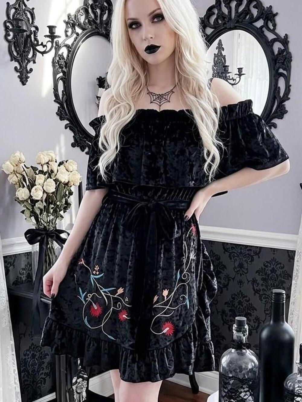 Umgee Black velvet off the shoulder dress embroidery and ruffle details. Size: L